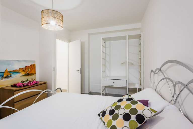 Bedroom 4, Villa Acqua Saracena by Wonderful Italy, Syracuse