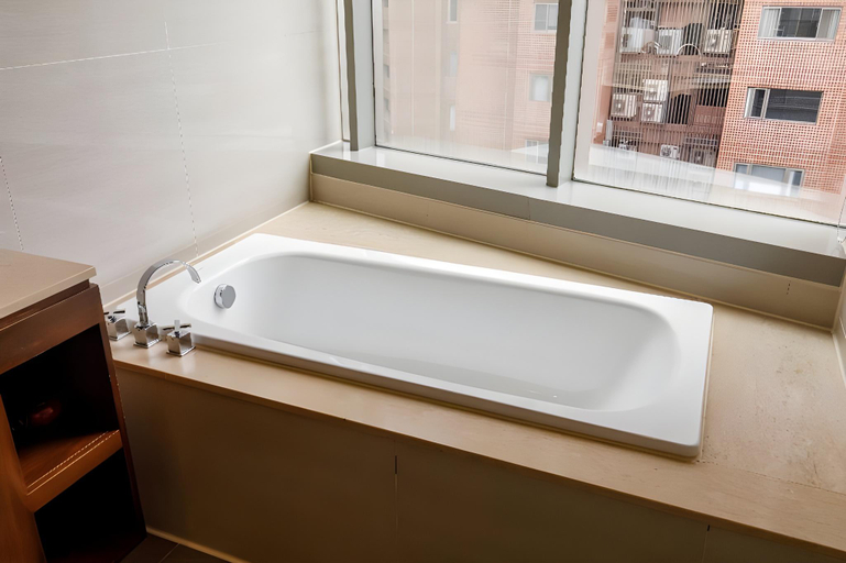 Bathroom 4, Hotel HD Palace, Taipei City