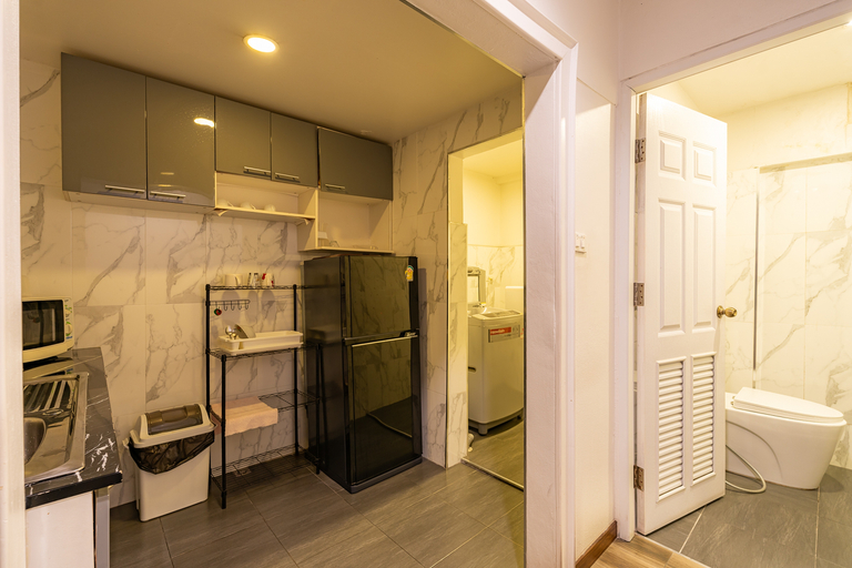 Bathroom 4, 23 AVA@Saladaeng, Bang Rak