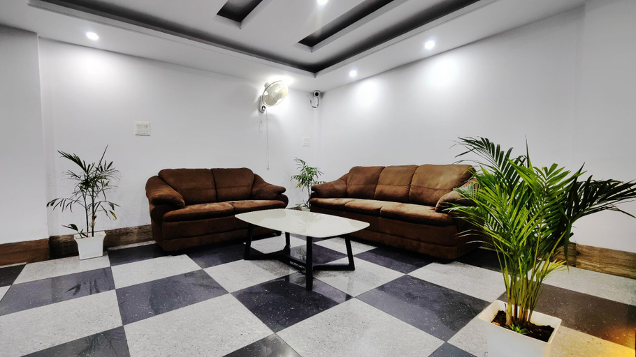 Public Area 2, Daffodils - The White House - Shimla, Shimla