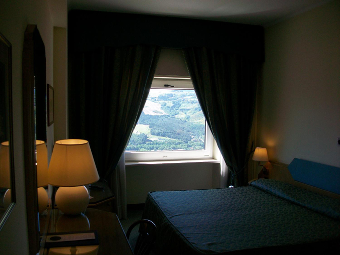 Bedroom 3, Grande Albergo Potenza, Potenza