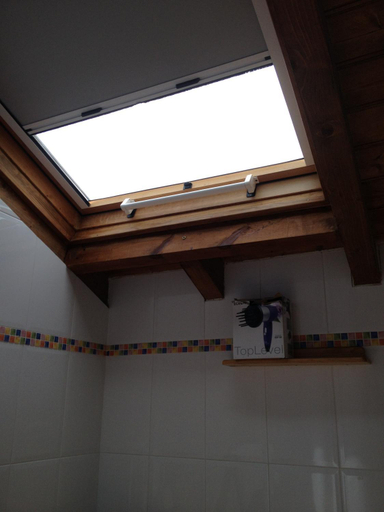 Bathroom 4, Hosteria San Emeterio, Cantabria