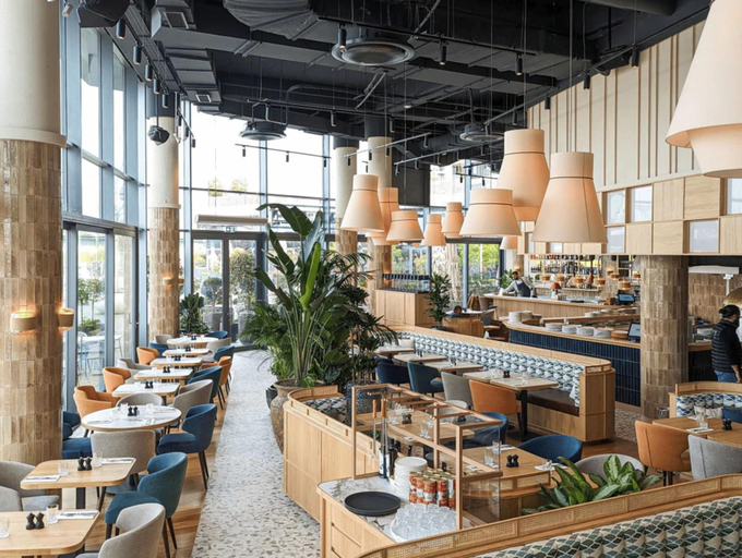 Food & Drinks 5, Queen's Park Residence Apartments, Belgrade
