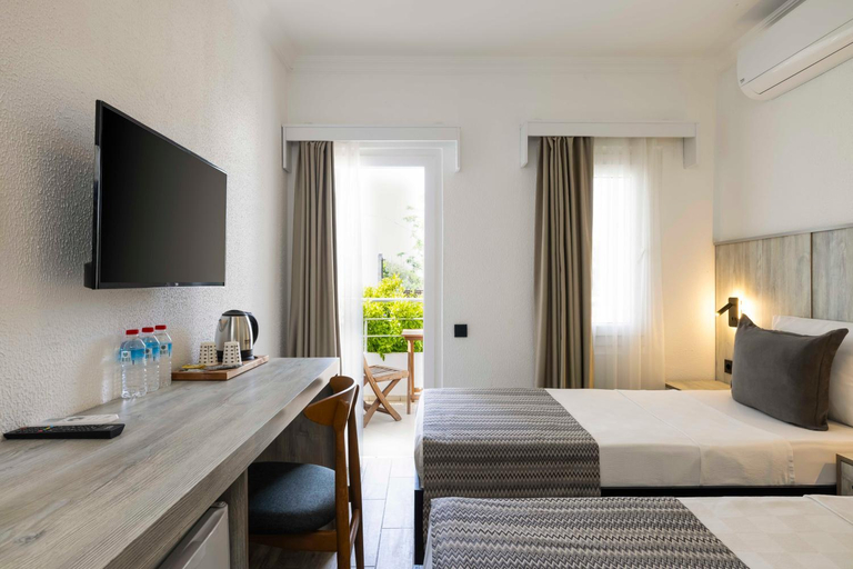 Bedroom 3, Bodrum Maya Hotel, Bodrum