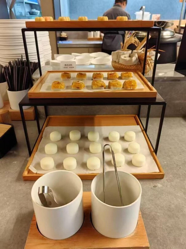 Food & Drinks 4, Full Season Hotel - PVG, Shanghai