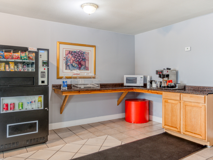 Lobby 3, Studio Suites Extended Stay Hotel, Bexar