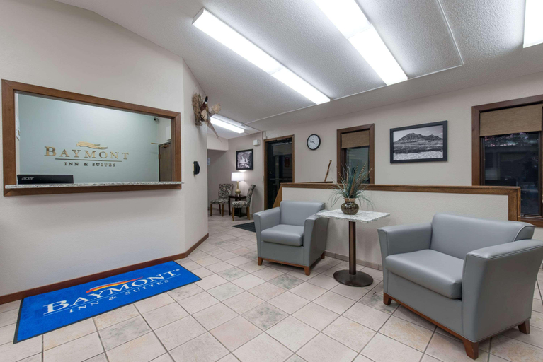 Public Area, Baymont by Wyndham Pierre, Hughes