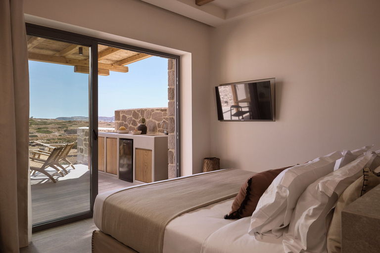Bedroom 2, Kemelia Suites, South Aegean
