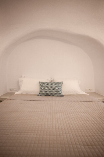 Bedroom 4, Three Domes Oia - an Iconic Collection, South Aegean
