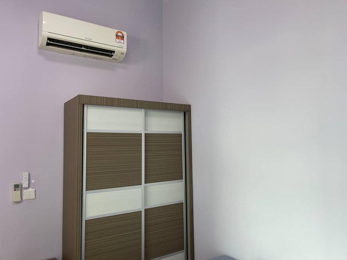 Bathroom 2, 3Bed 2Bath Skyloft Premium Johor, Johor Bahru