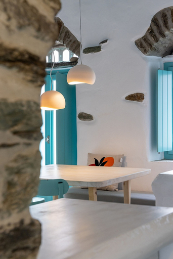 Room 5, Melina House Platia Tinos, South Aegean