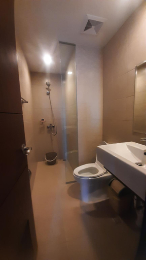 Bathroom 2, The Swindon Room in Iloilo, Iloilo City