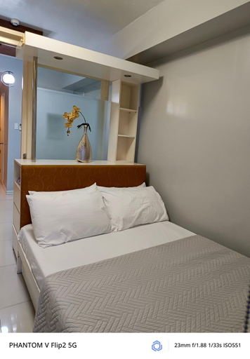 Others 2, Sea Residence Finest, Pasay City