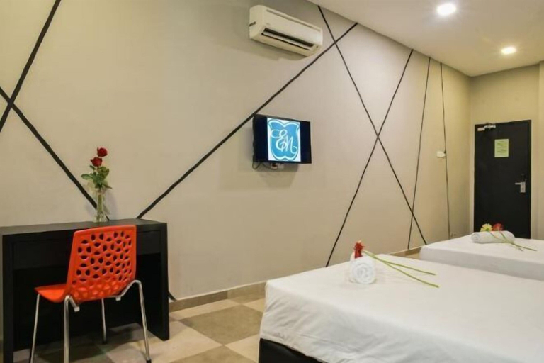 Bedroom 24