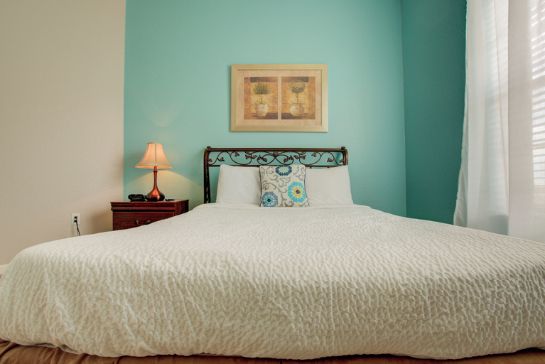 Bedroom 4, Lakeview Palms, Orange