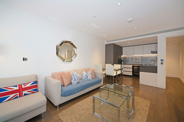 Others 5, Two Bedroom Flat-Heart of London, London