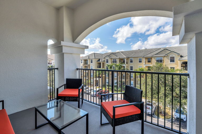 Others 1, 4013 Breakview Drive, Orange