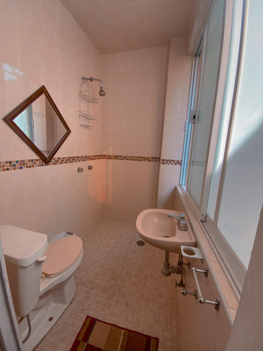 Bathroom 4, Hotel Carnaval, Calpan