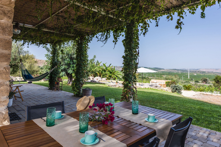 Others 2, Casa Balatella con Piscina by Wonderful Italy, Syracuse