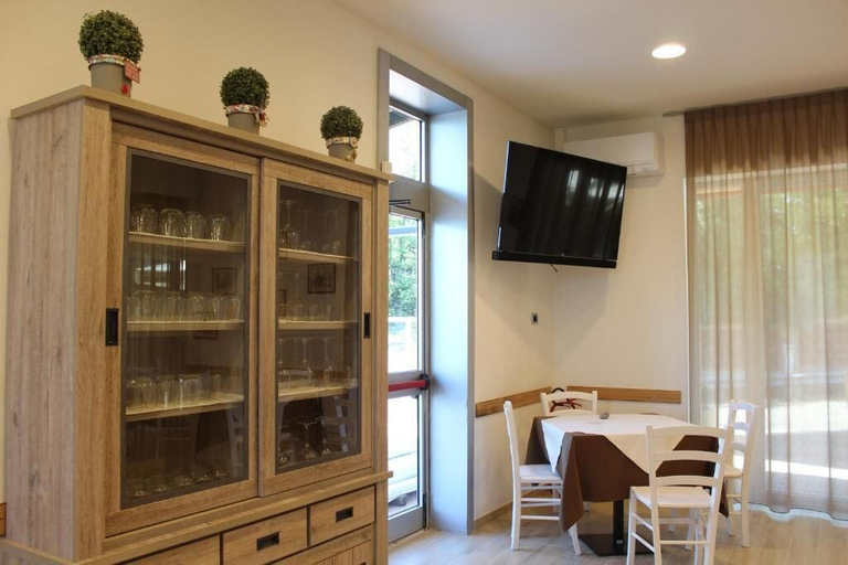 Others 5, Hotel Ristorante La Collina, Bologna
