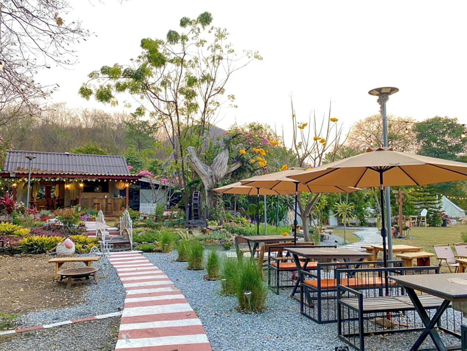 Food & Drinks 3, Tawan Ja Resort, Pak Chong
