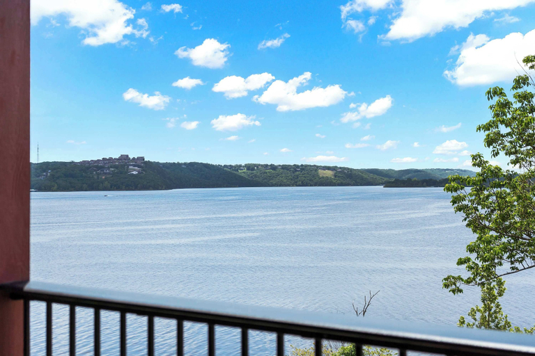 Others 3, Sunset View at Anchors Point Lakefront Stay for 8 w/ Private Balcony, Stone