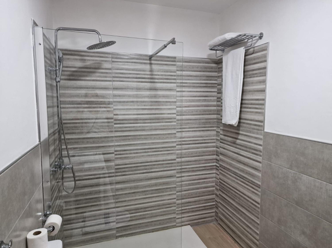 Bathroom 4, Hotel Aloe Emira NKC, Nouakchott
