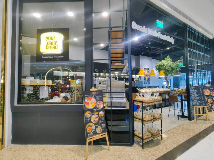 Food & Drinks 5, FAME Residences Condotel by Citispace, Mandaluyong
