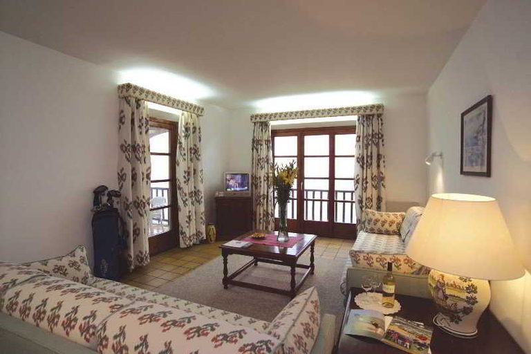 Bedroom 2, Hapimag Resort Mas Nou, Girona