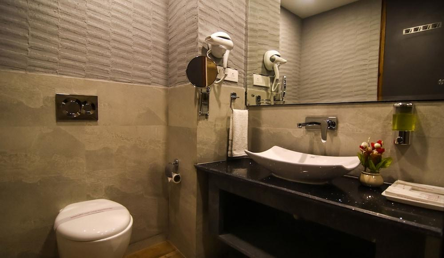Bathroom 4, Golden Fern Resort by Eco Hospitality, Shimla