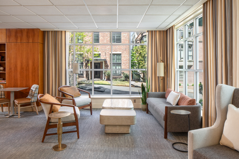 Public Area 2, Park Lane Suites & Inn, Multnomah