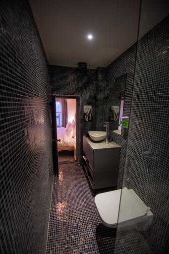 Bathroom 4, OTC By 4 Lal Ghat - My Downtown Hotels, Udaipur