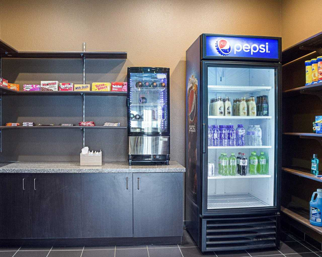 Public Area 2, Quality Inn & Suites Minot North, Ward