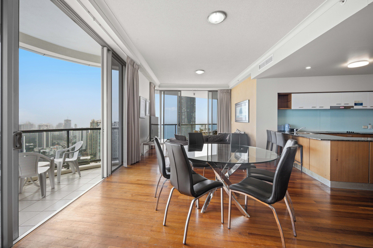 Dining Room 11