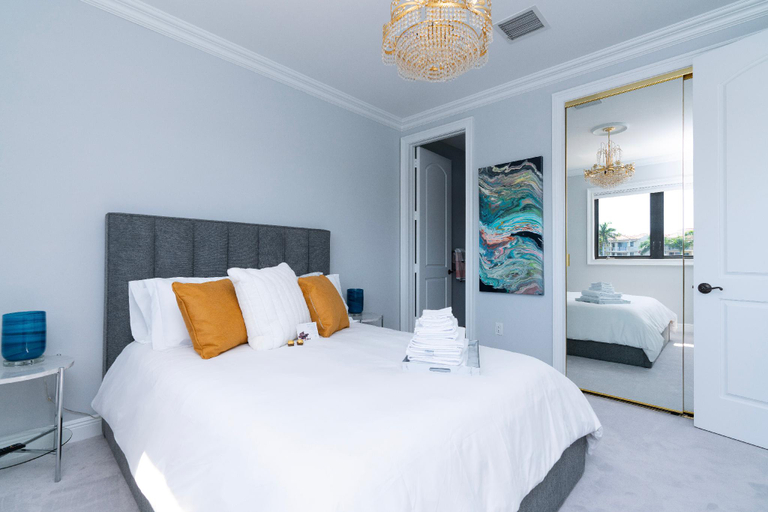 Bedroom 2, Five Bedroom Luxe Villa on Deep Water Intracoastal, Broward