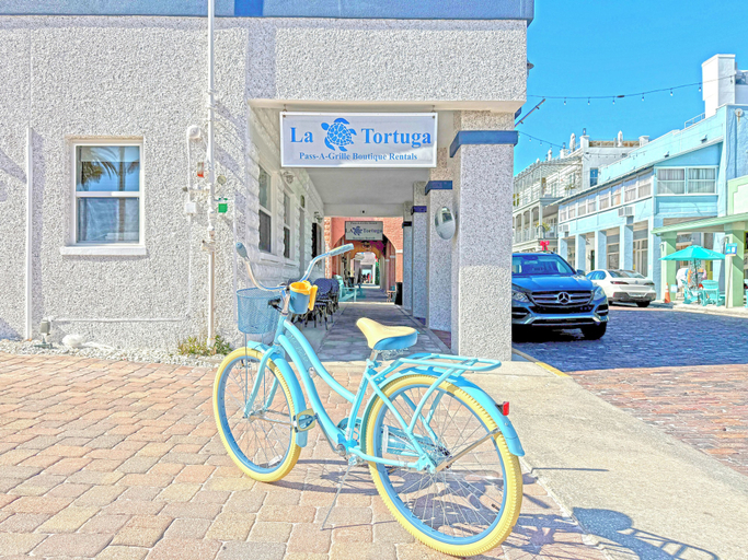 Exterior & Views 2, La Tortuga Historic Downtown Pass A Grille, Pinellas