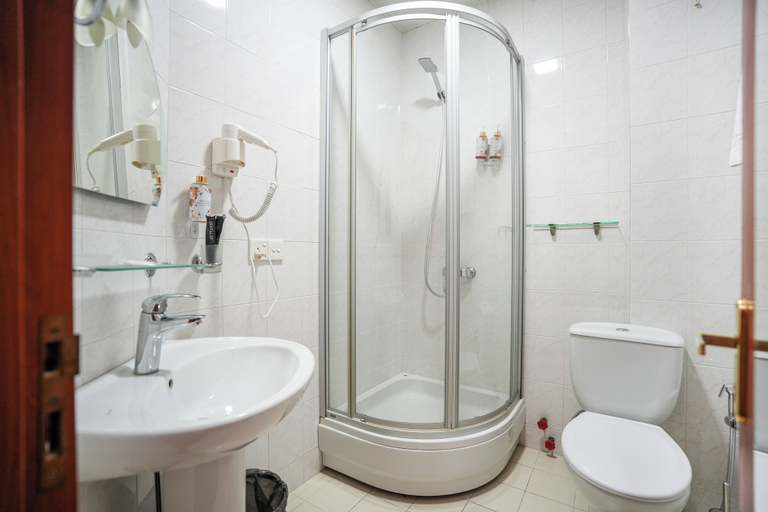 Bathroom 5, Andza Tbilisi Hotel, Tbilisi