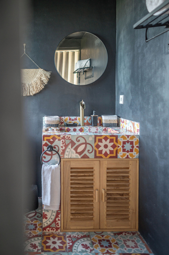 Bathroom 4, The Castle, Badung