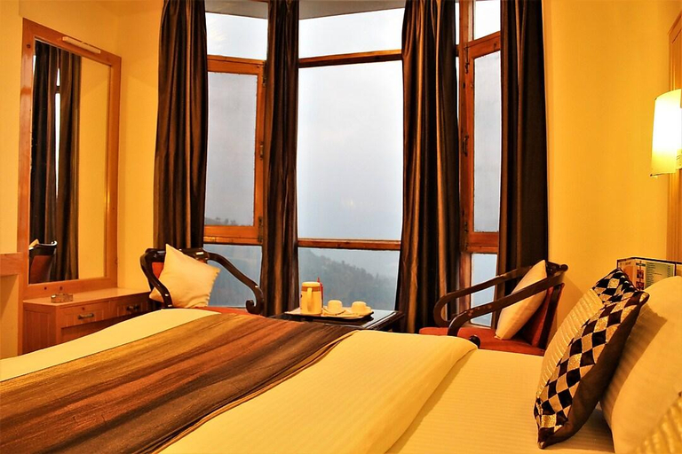 Others 5, Hotel Golf Links, Shimla