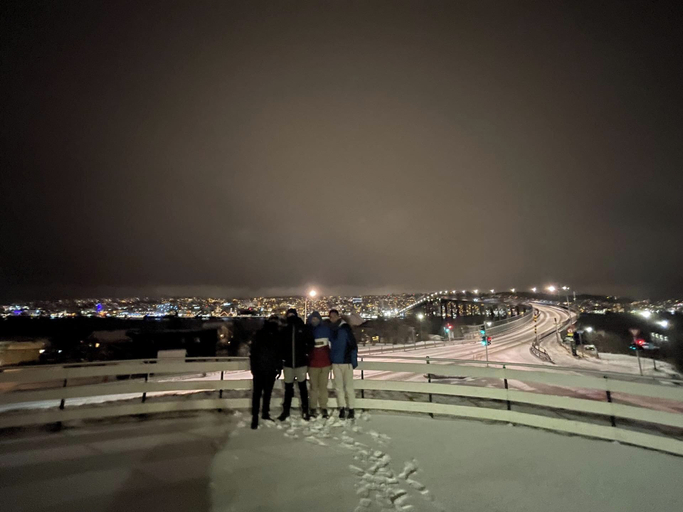 Snow and ski sports, Arctic Skyview Retreat in Tromso - With Parking, Tromsø