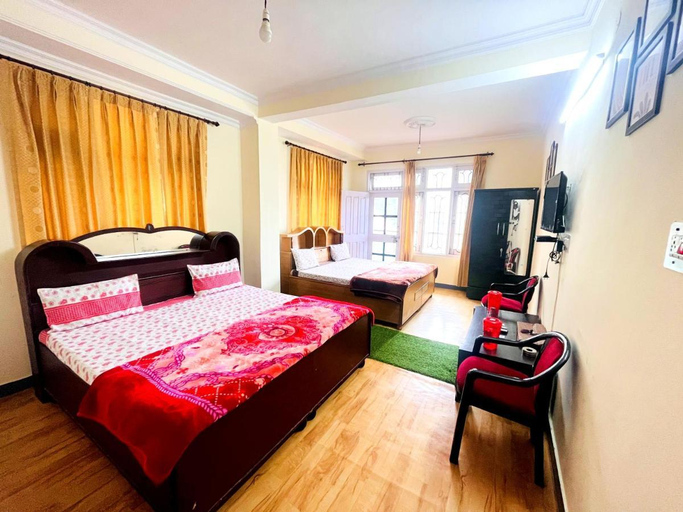 Bedroom 2, Frosty Woods Homestay, Shimla