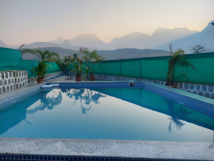 Sport & Beauty 3, 7 Mountains Farm Villa, Thane
