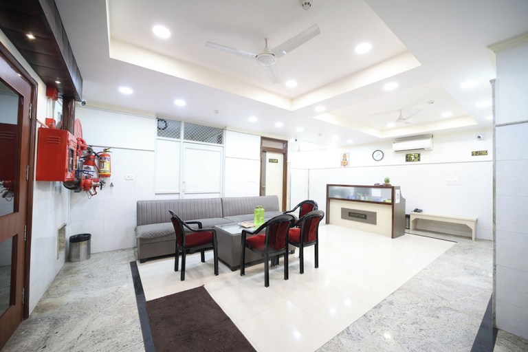 Others 5, Hari Haran Prestige, Varanasi