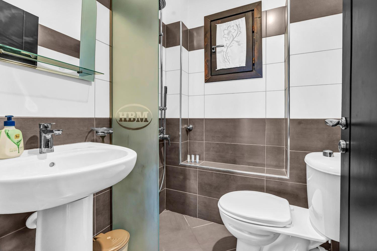 Bathroom 3, Villa ELMAR, Beratit