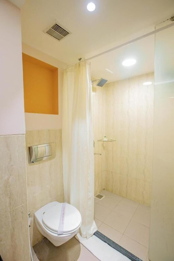 Bathroom, Featherlite Evoma Hotel, Bangalore