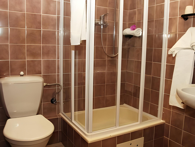 Bathroom 3, Hotel Rozvoj, Klatovy