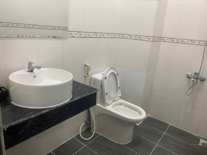 Bathroom, Hotel Minh Phat, Ho Chi Minh City