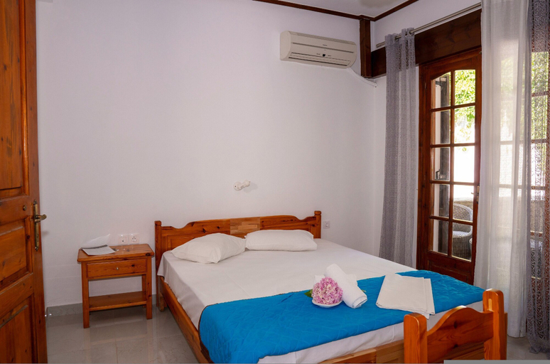 Bedroom 4, Paradeisos Double Room 3, Thessaly
