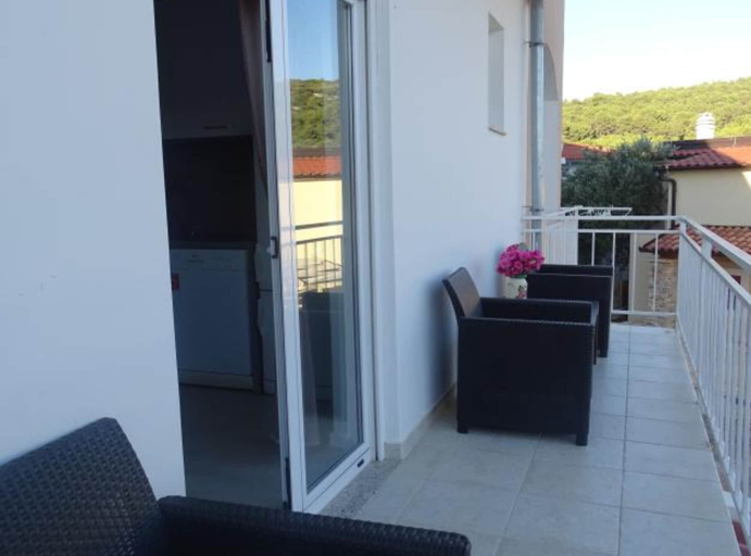 Others 4, Cozy Seaview Retreat A & M Apartments, Pirovac