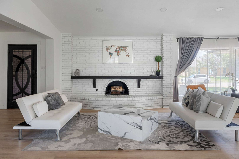 Room 5, The Belvedere Pet Friendly Spacious Yard, Collin